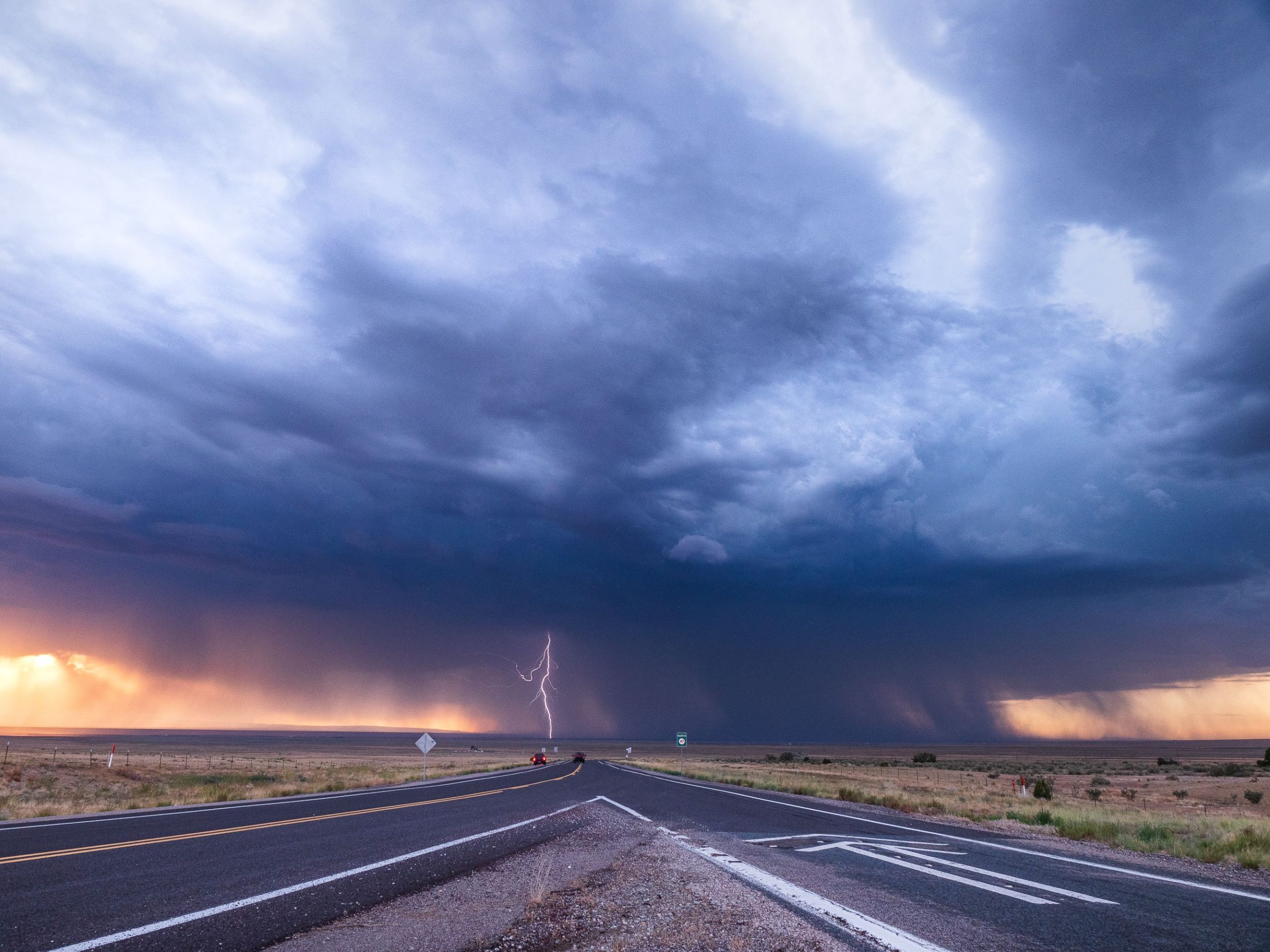Orage puissant avec éclairs désert Nouveau-Mexique